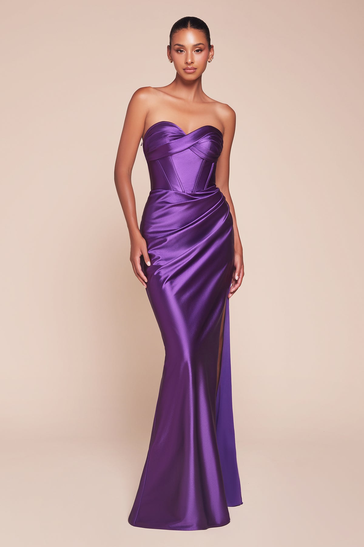 Kaily dress in Eggplant