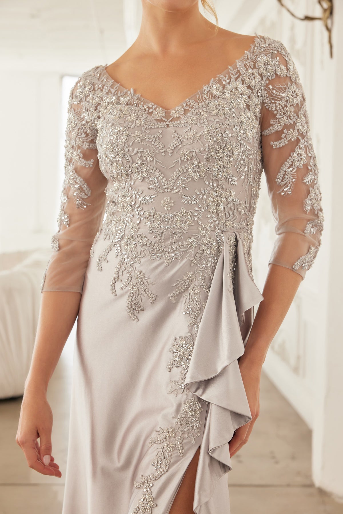Letizia evening dress in Silver