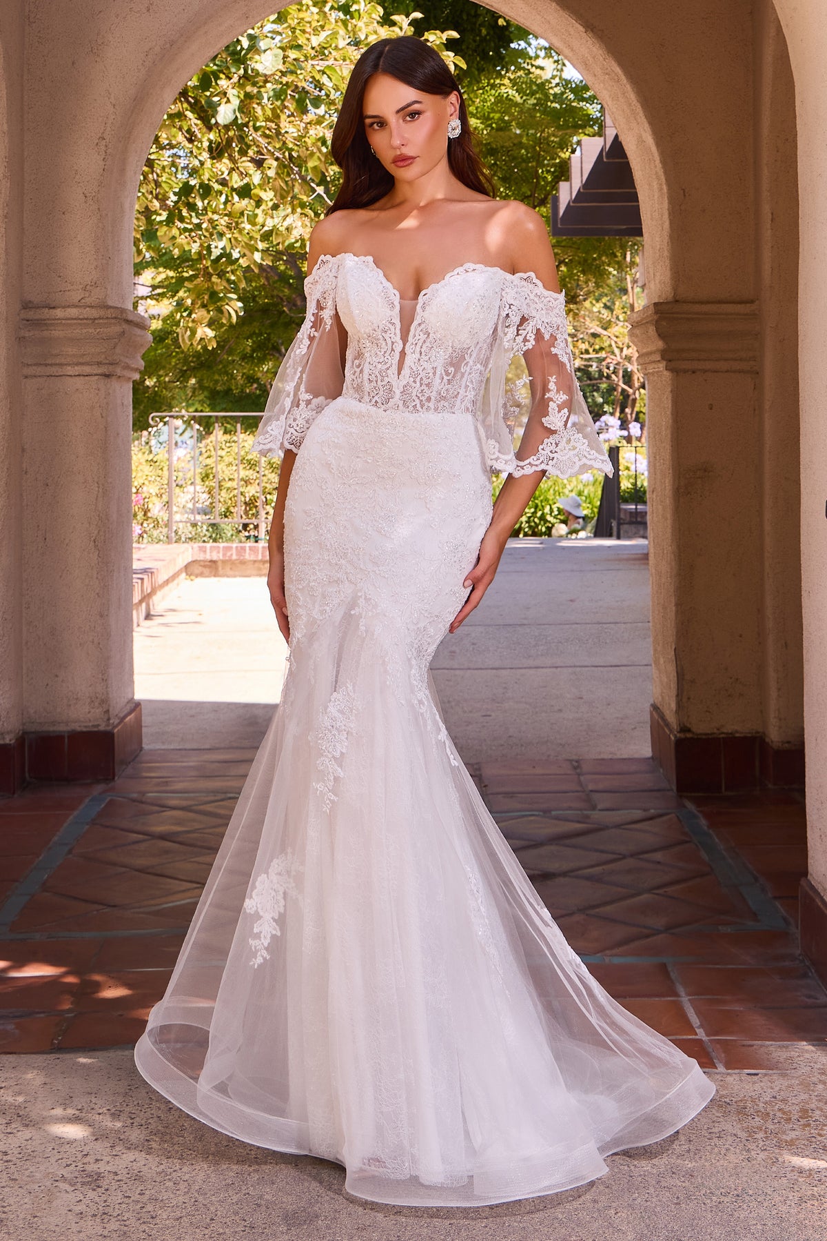 Lorelei in Off White