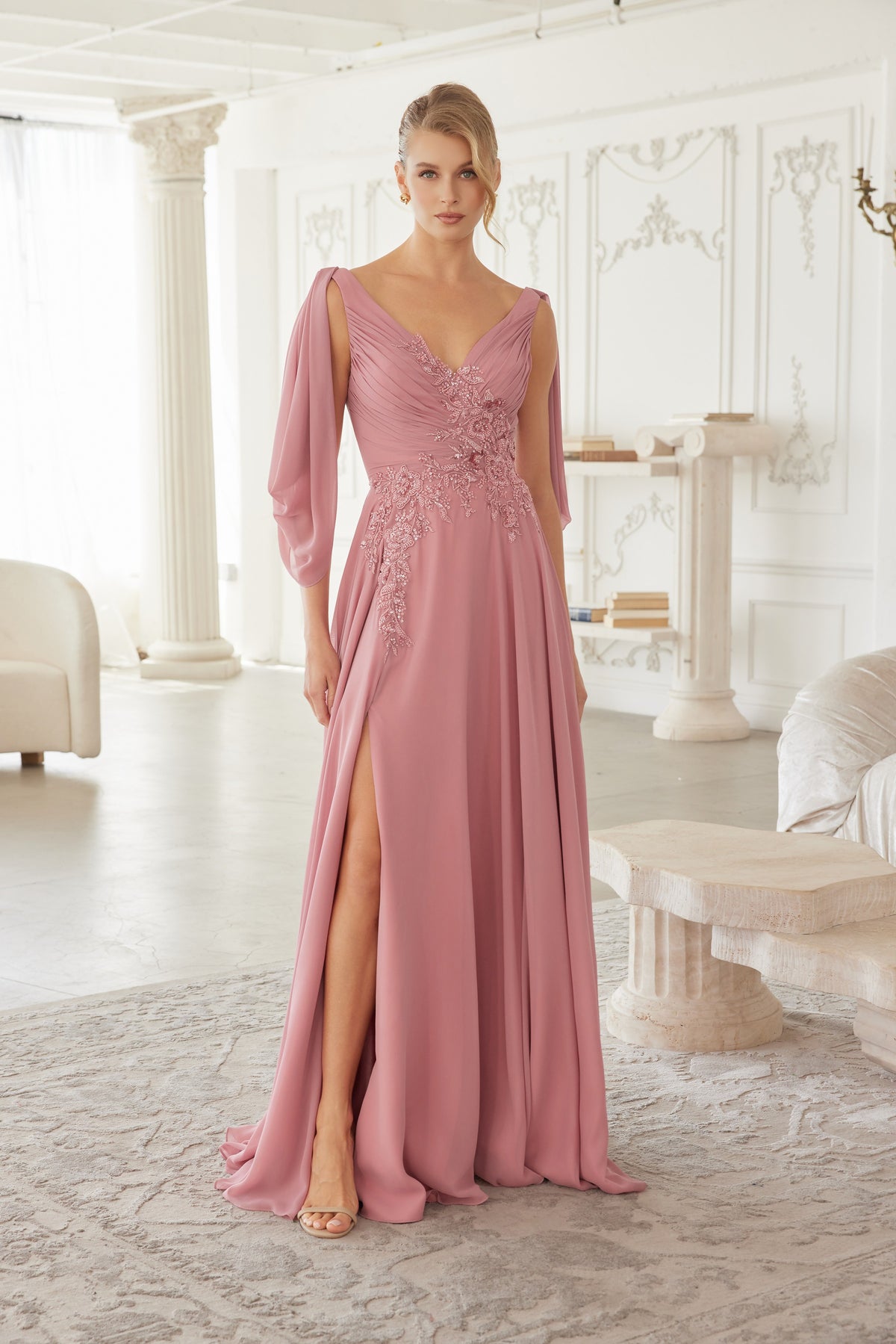 Ludovica evening dress in Mauve