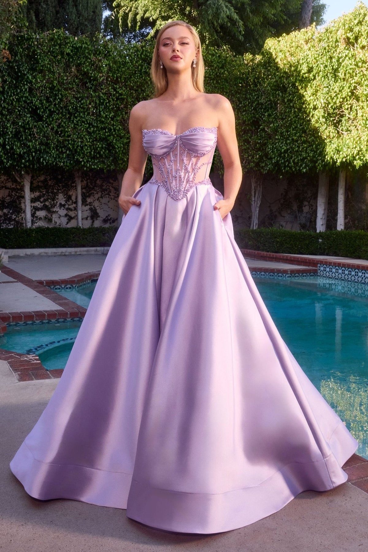 Lunet dress in Lavender