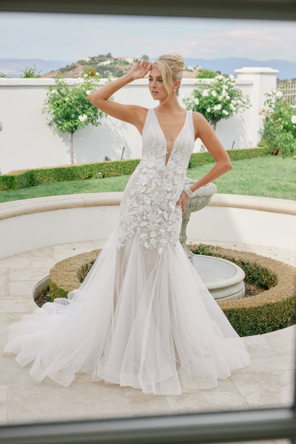 Marielle wedding dress in White &Nude