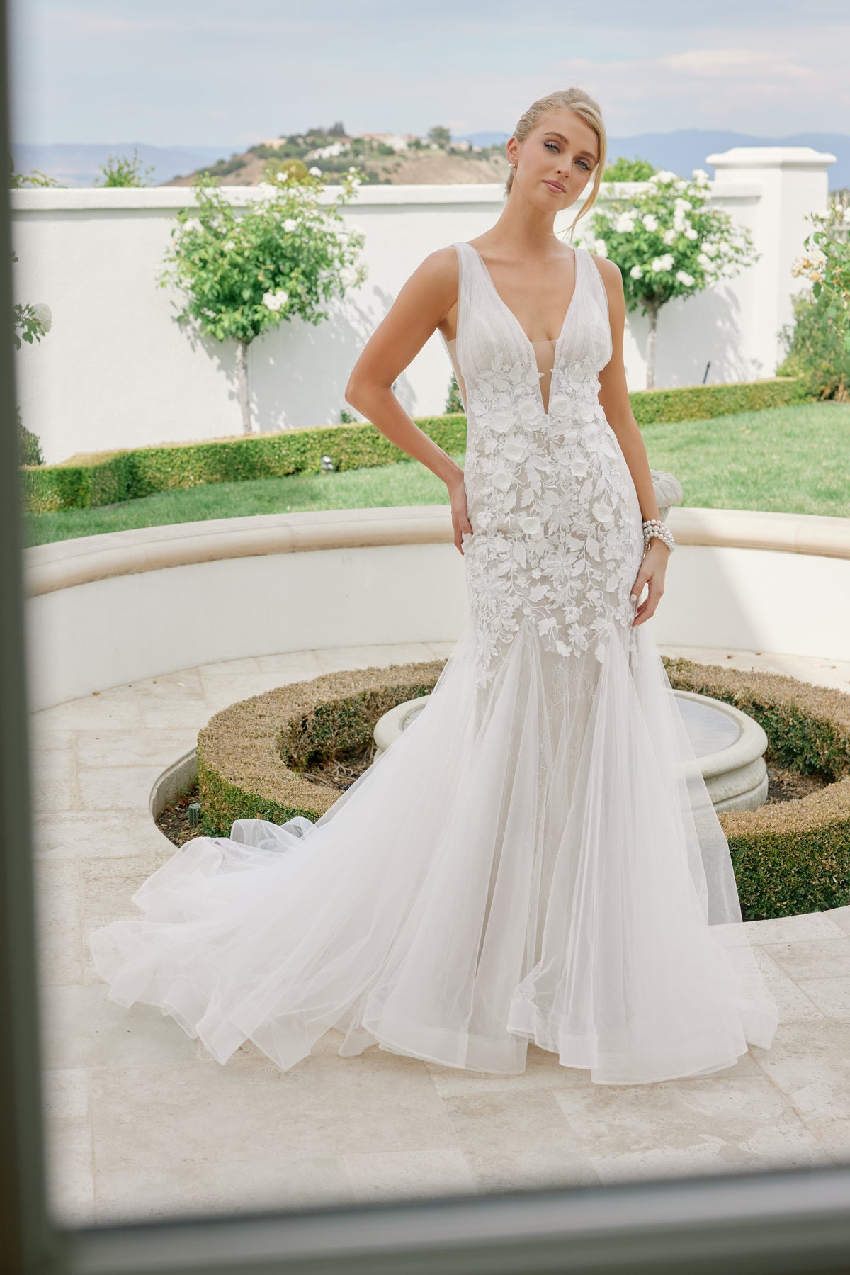 Marielle wedding dress in White &Nude