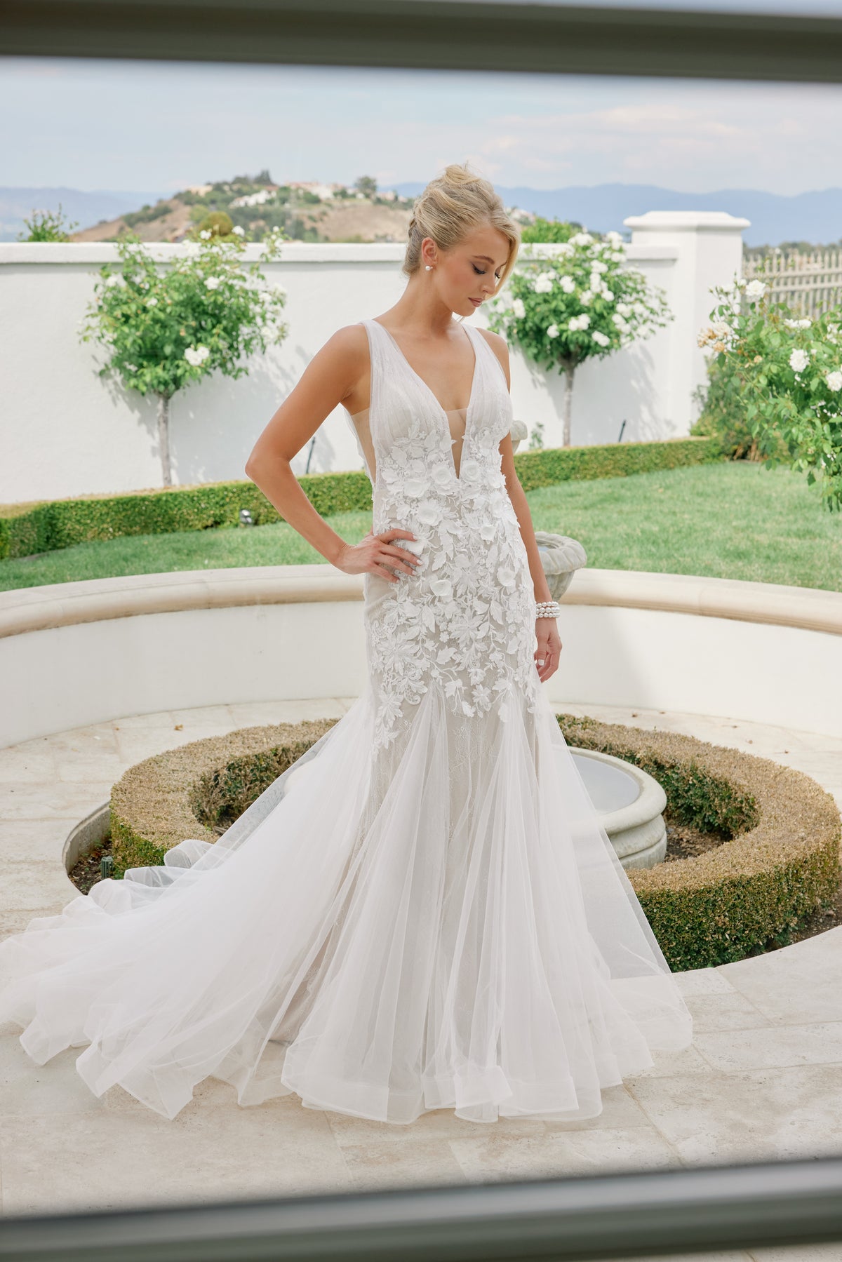 Marielle wedding dress in White &Nude