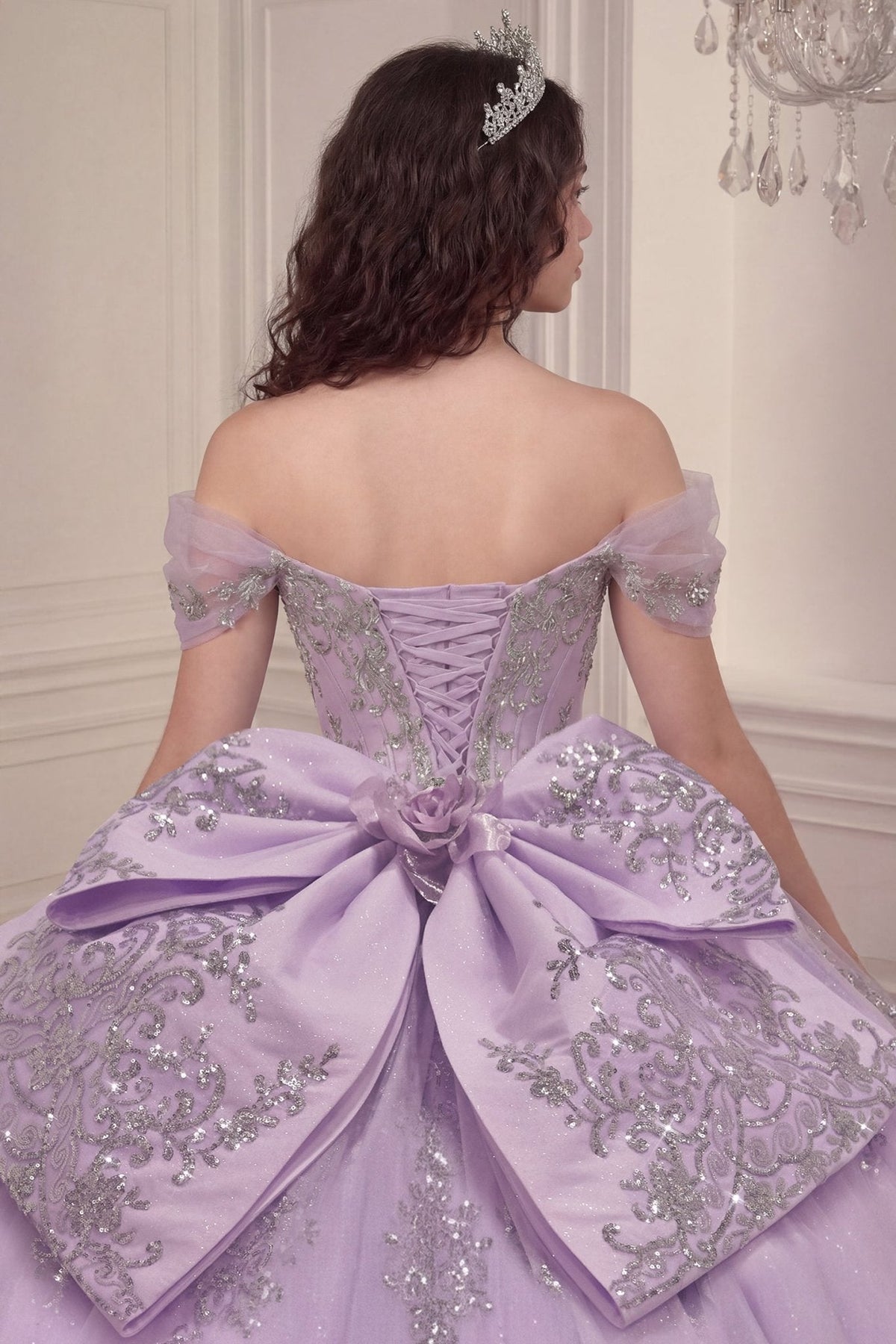 Marlowe in Lavender — detail and styling view