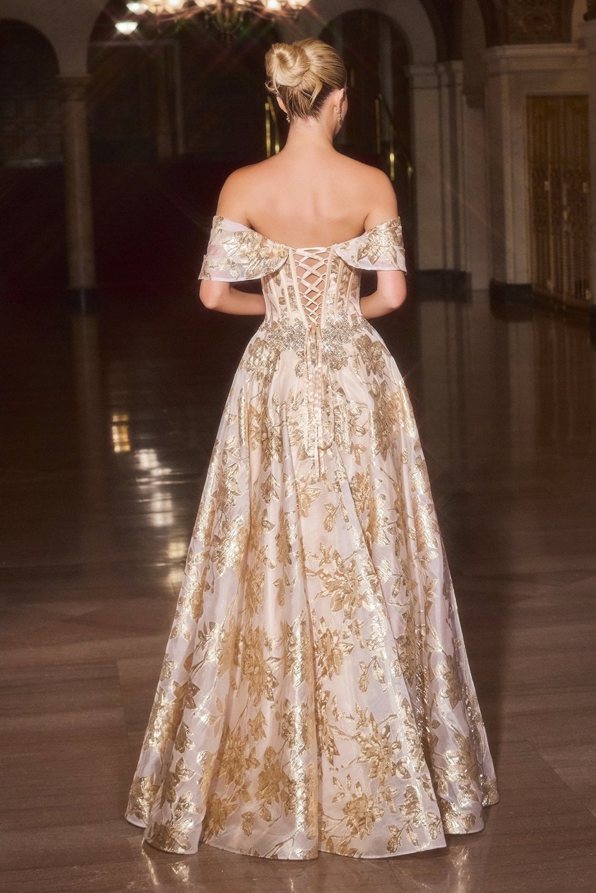 Marshall dress in Gold