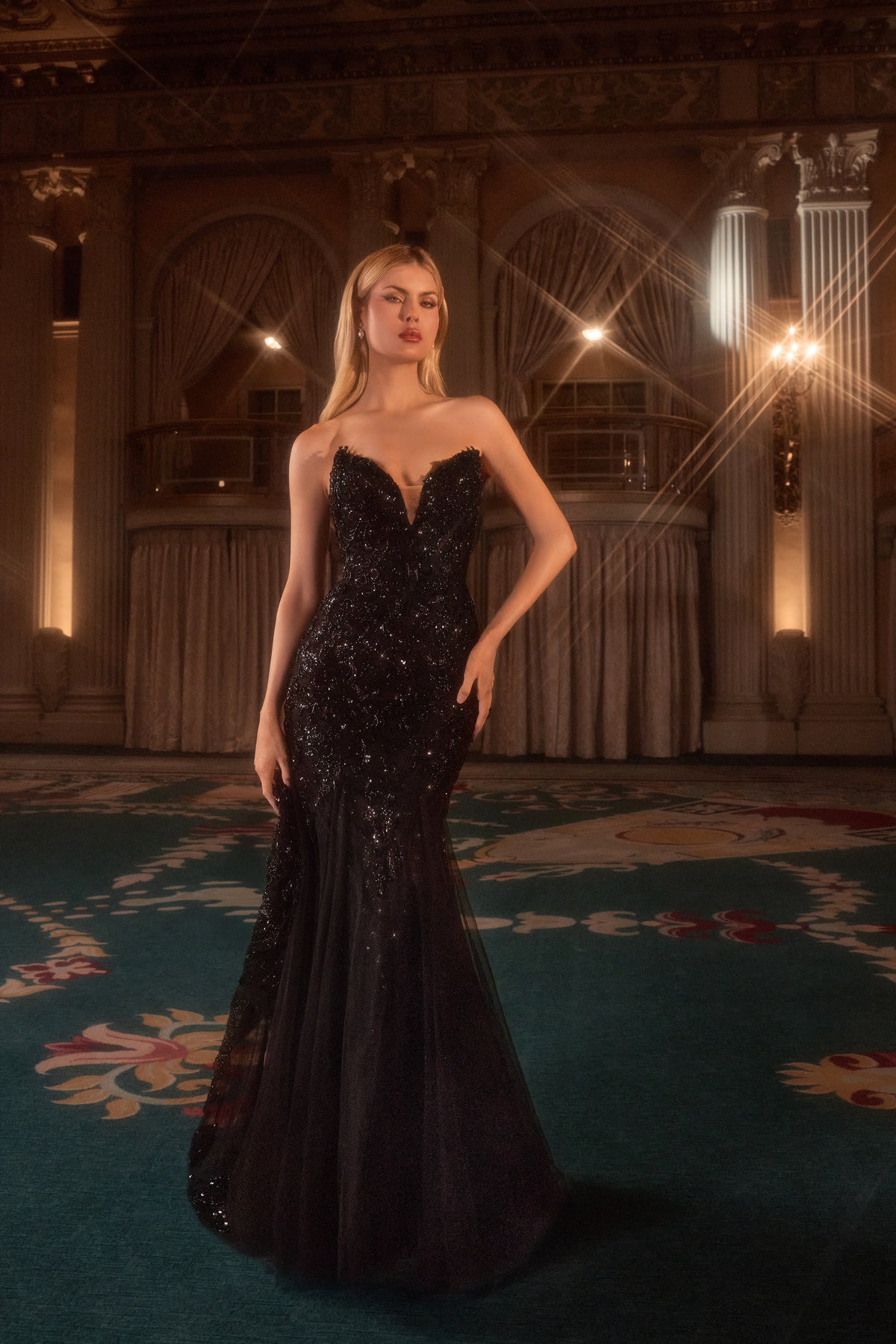 Morrison in Black — view 16