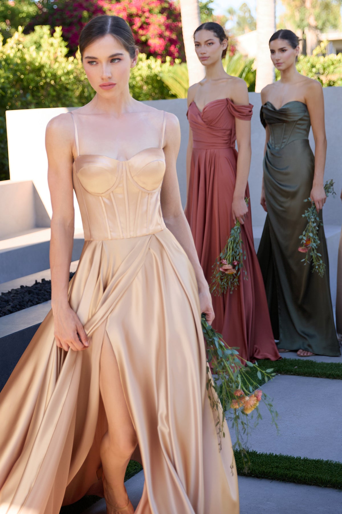 Musa dress in Champagne