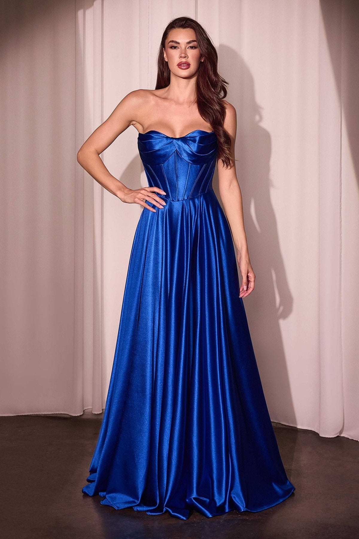 Oda dress in Royal