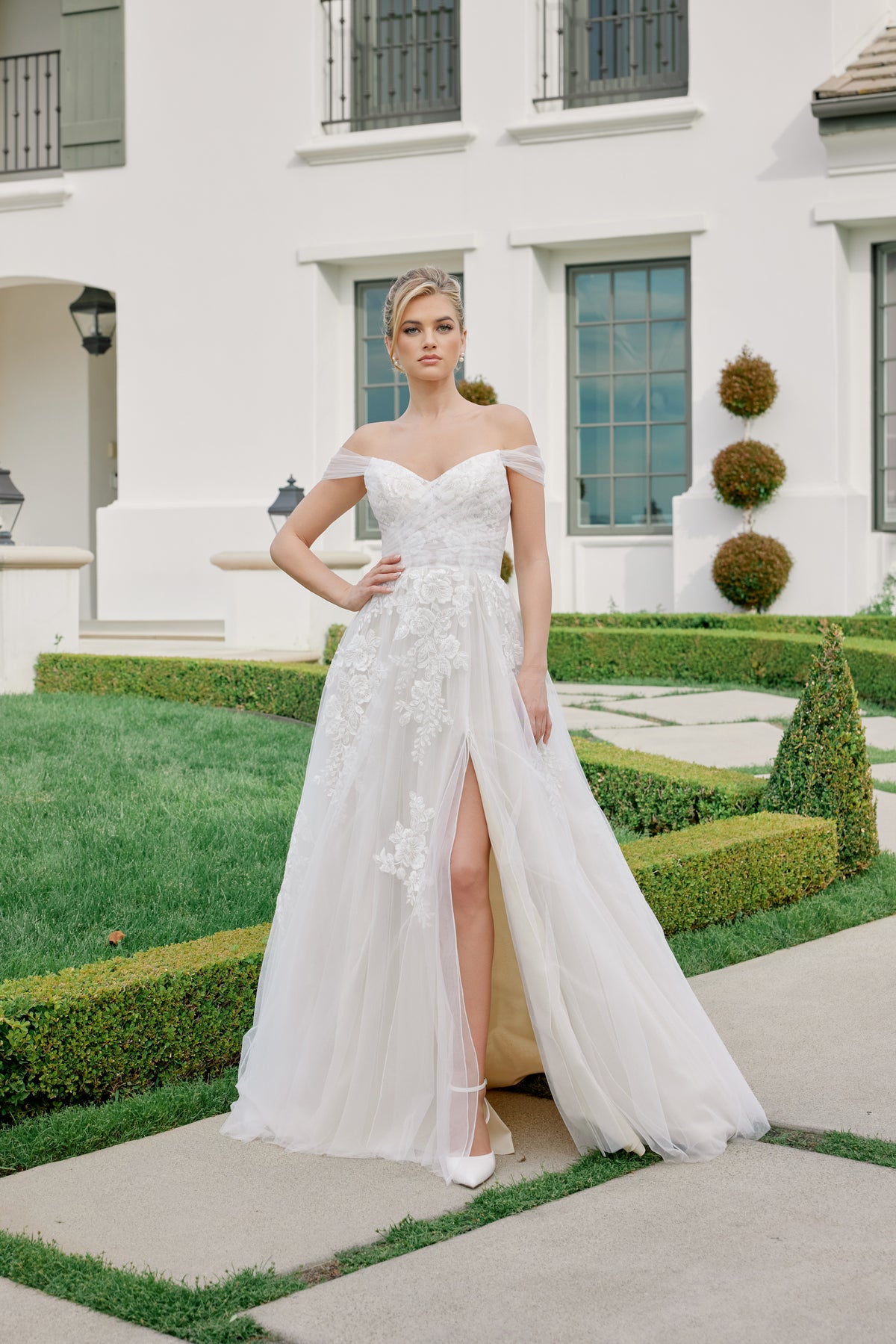 Odette wedding dress in White & Nude