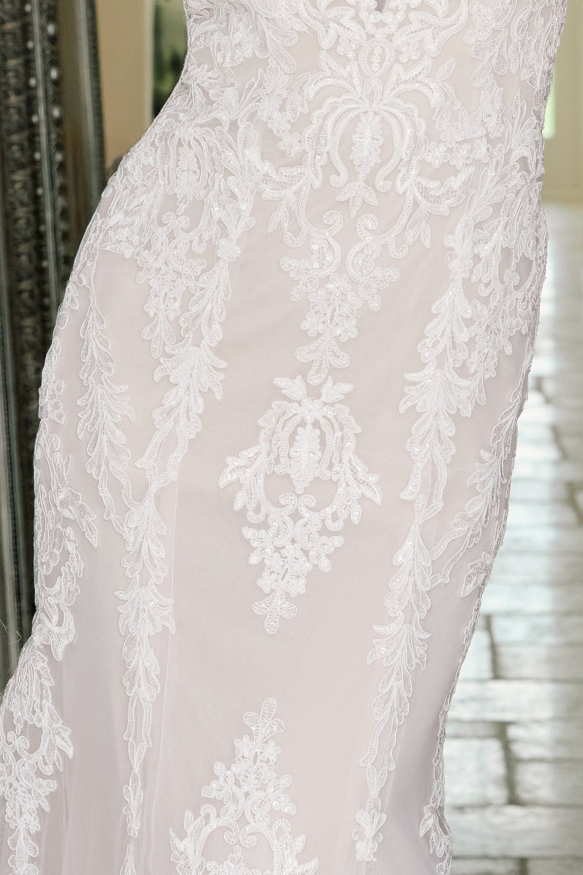 Ottavia wedding dress in White & Nude