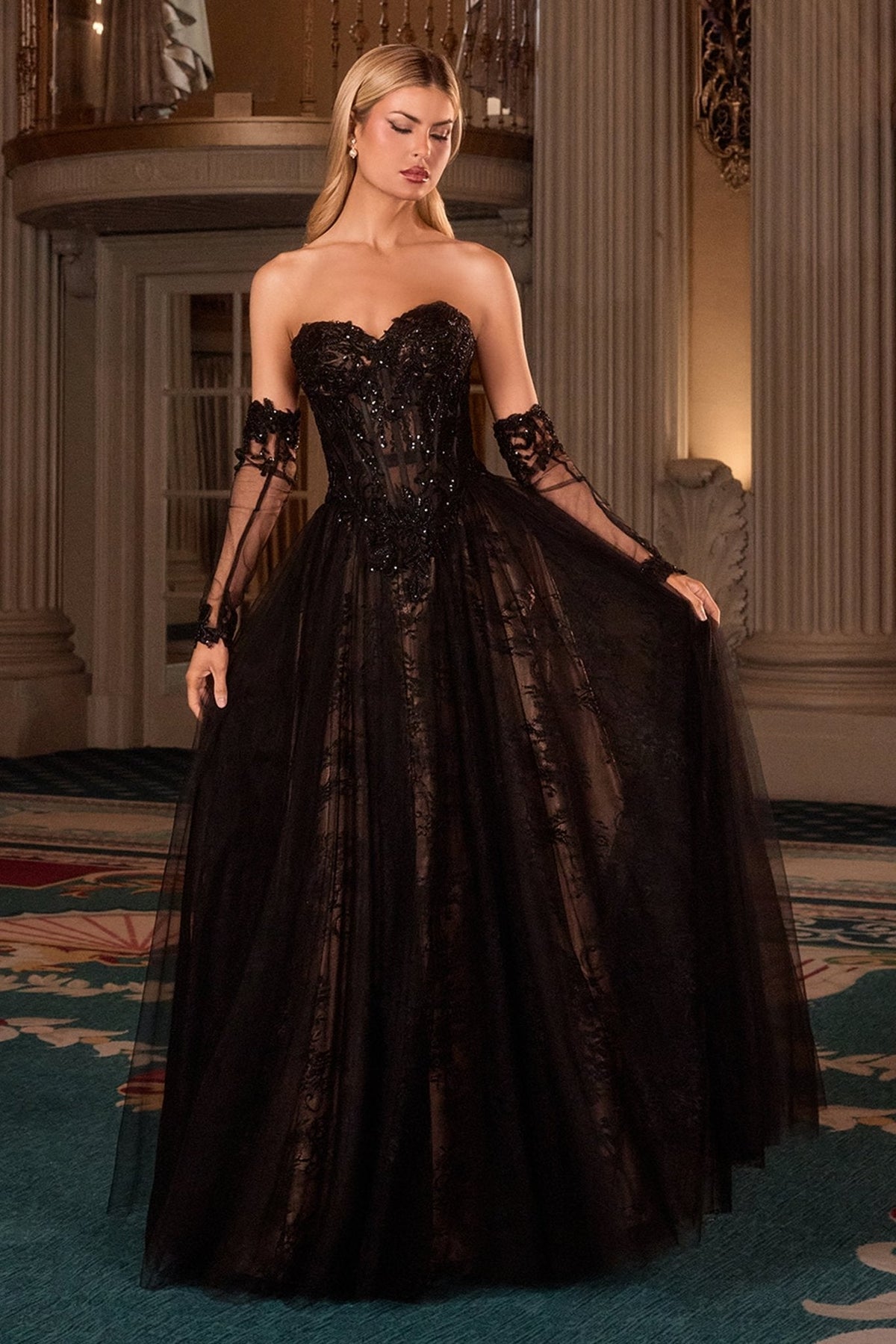 Reed dress in Black