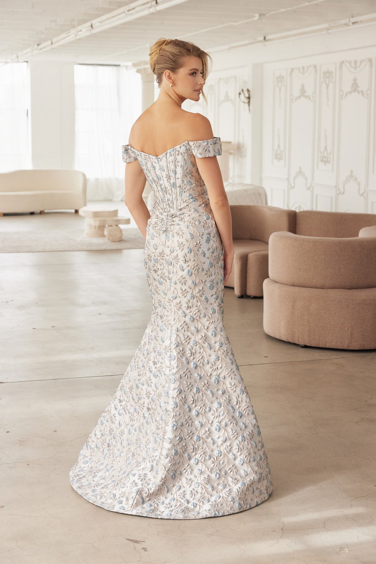 Romane evening dress in Silver / Blue