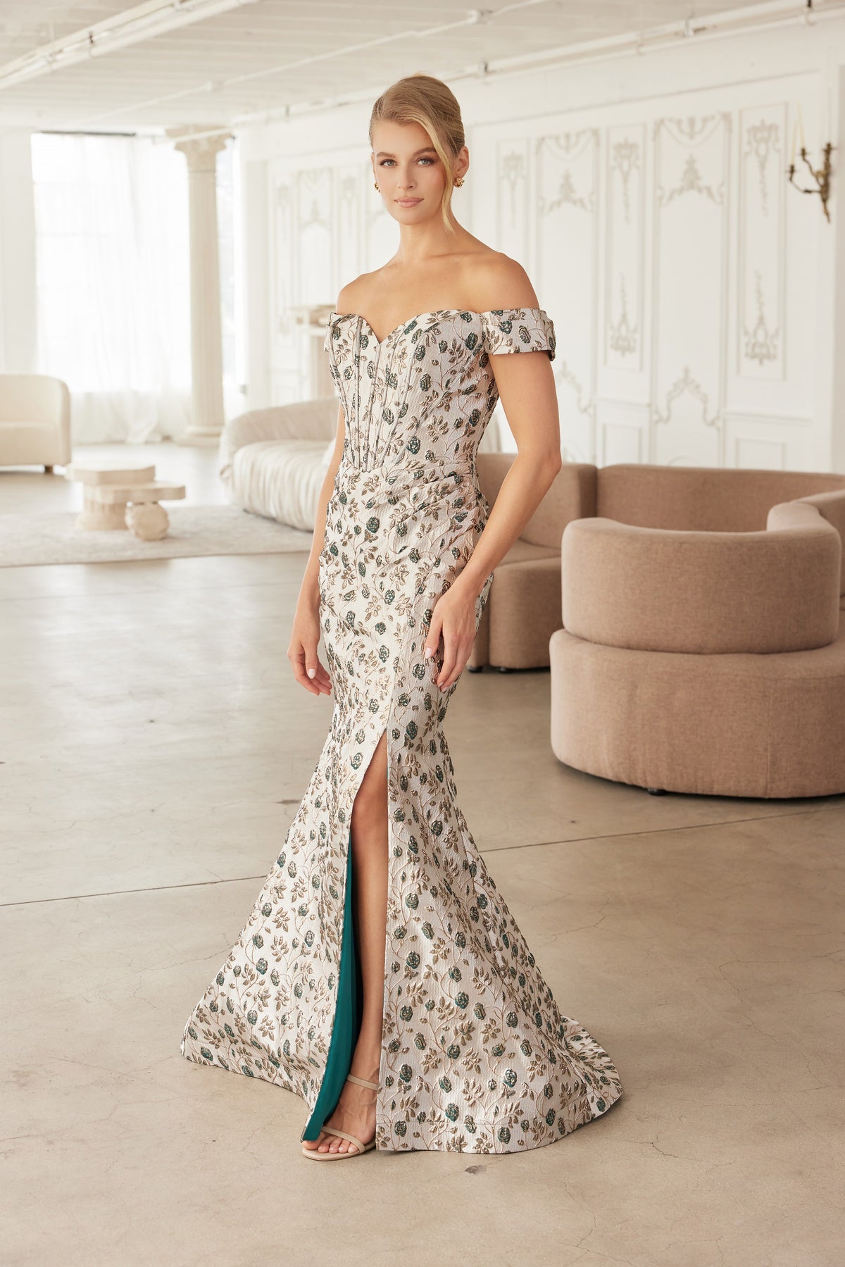 Romane evening dress in Gold / Green