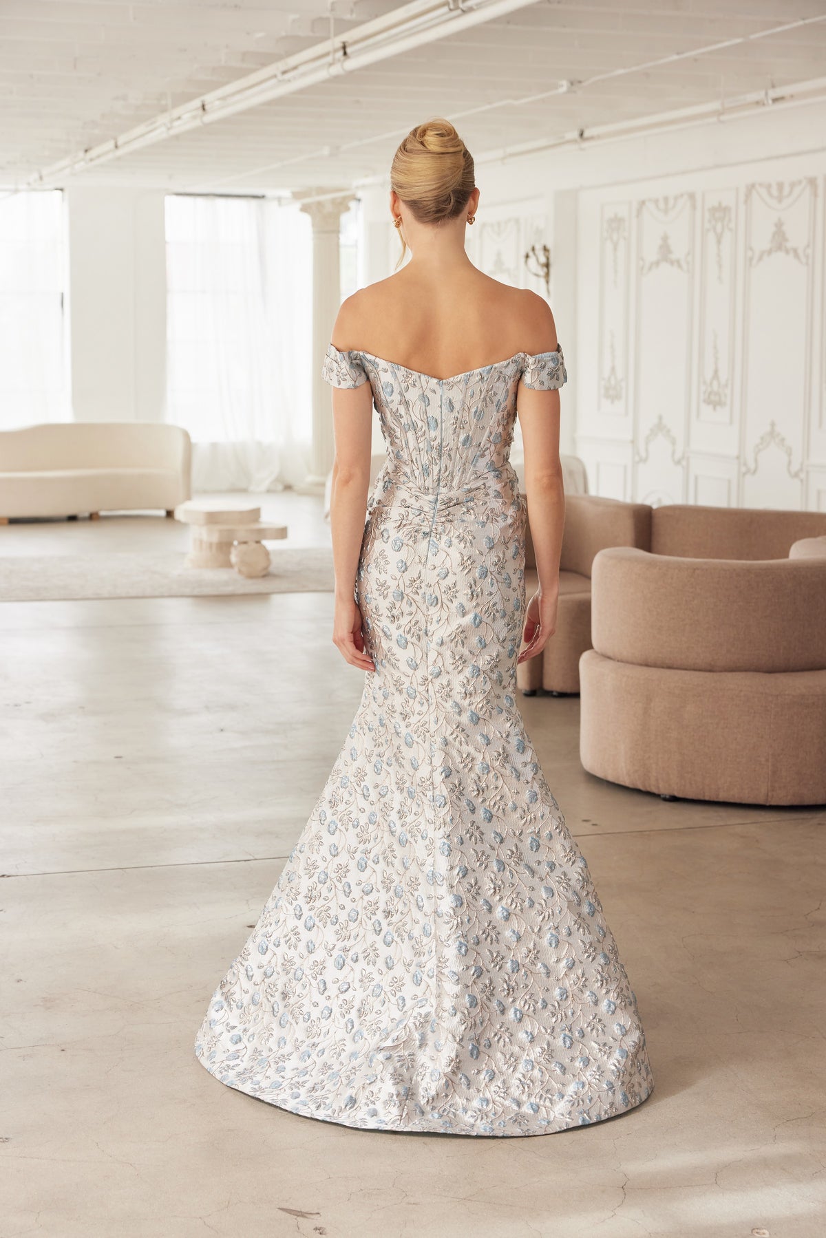 Romane evening dress in Silver / Blue