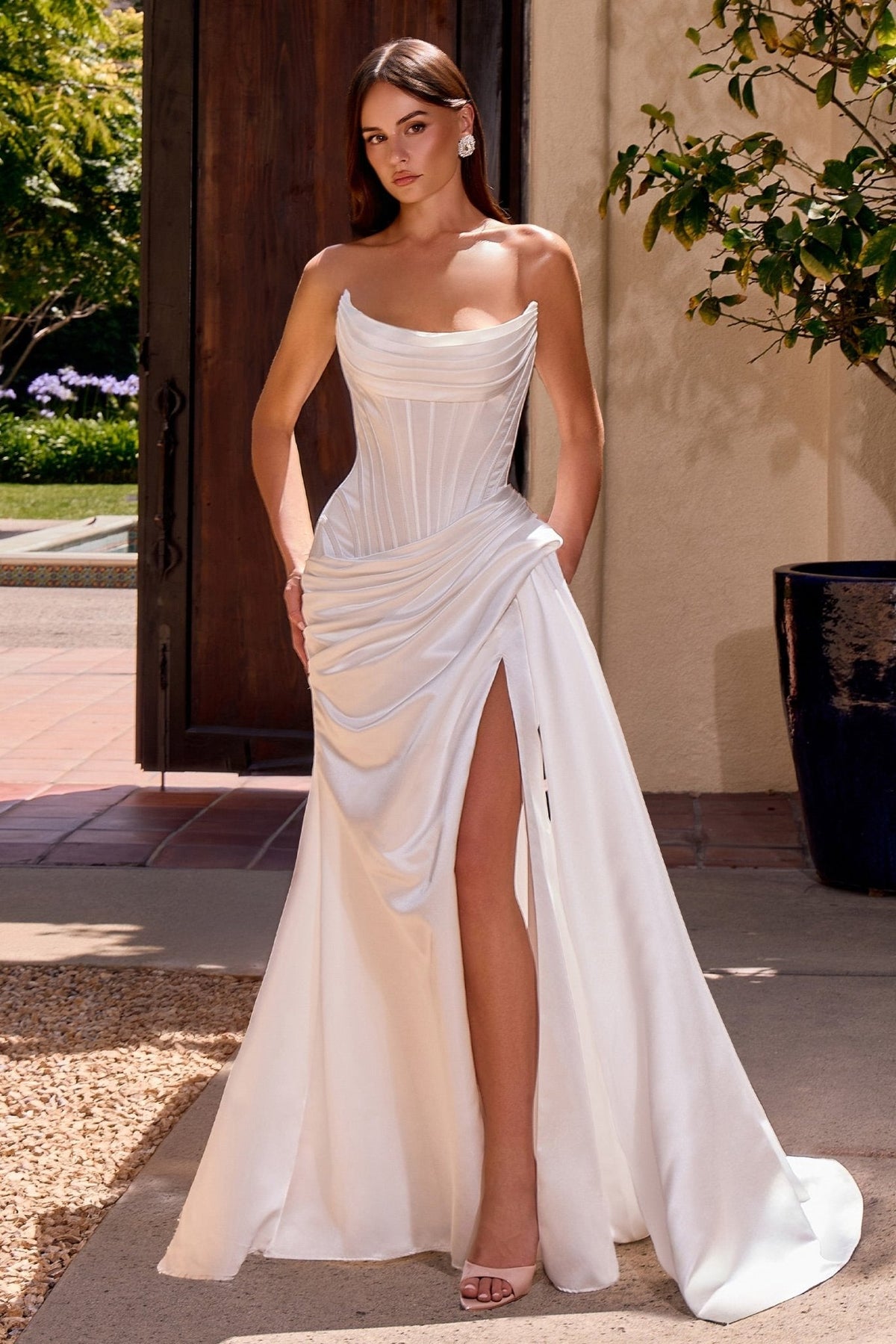 Sable Off White formal gown