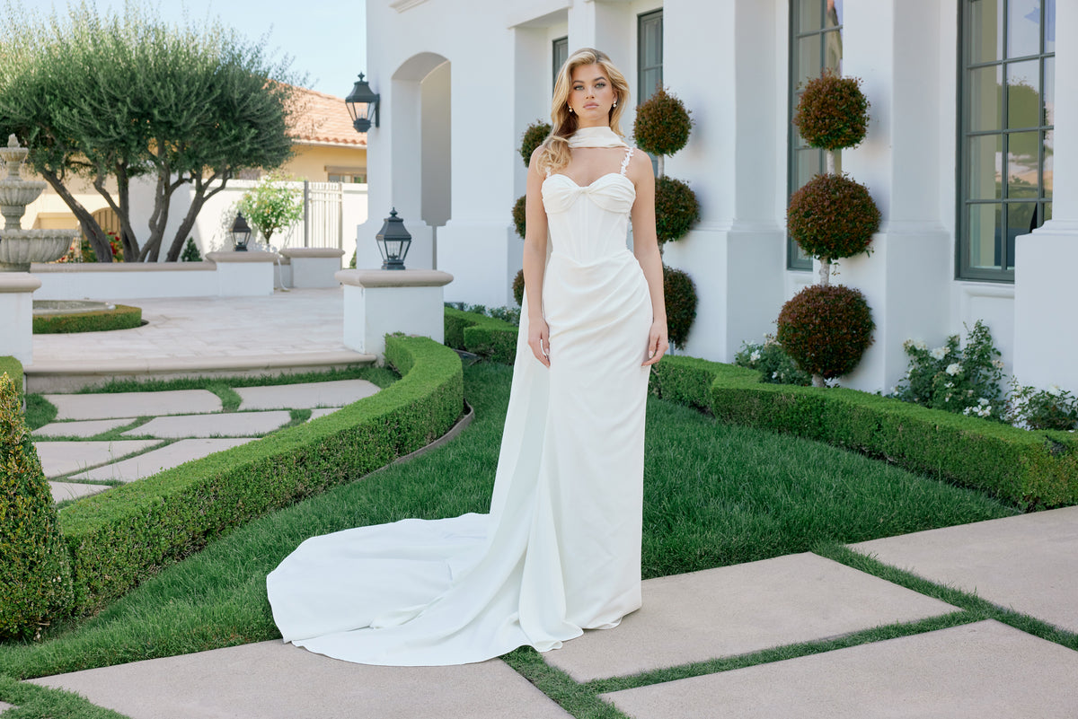 Serenella wedding dress in Ivory