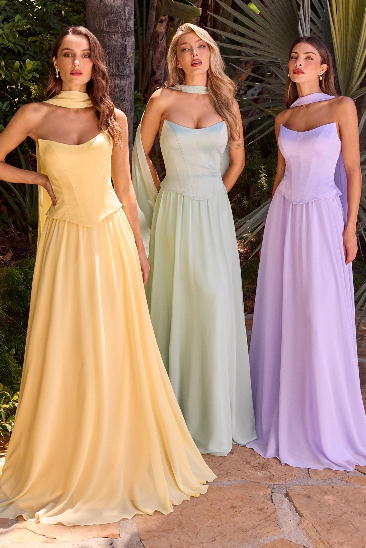 Solenne dress — group view