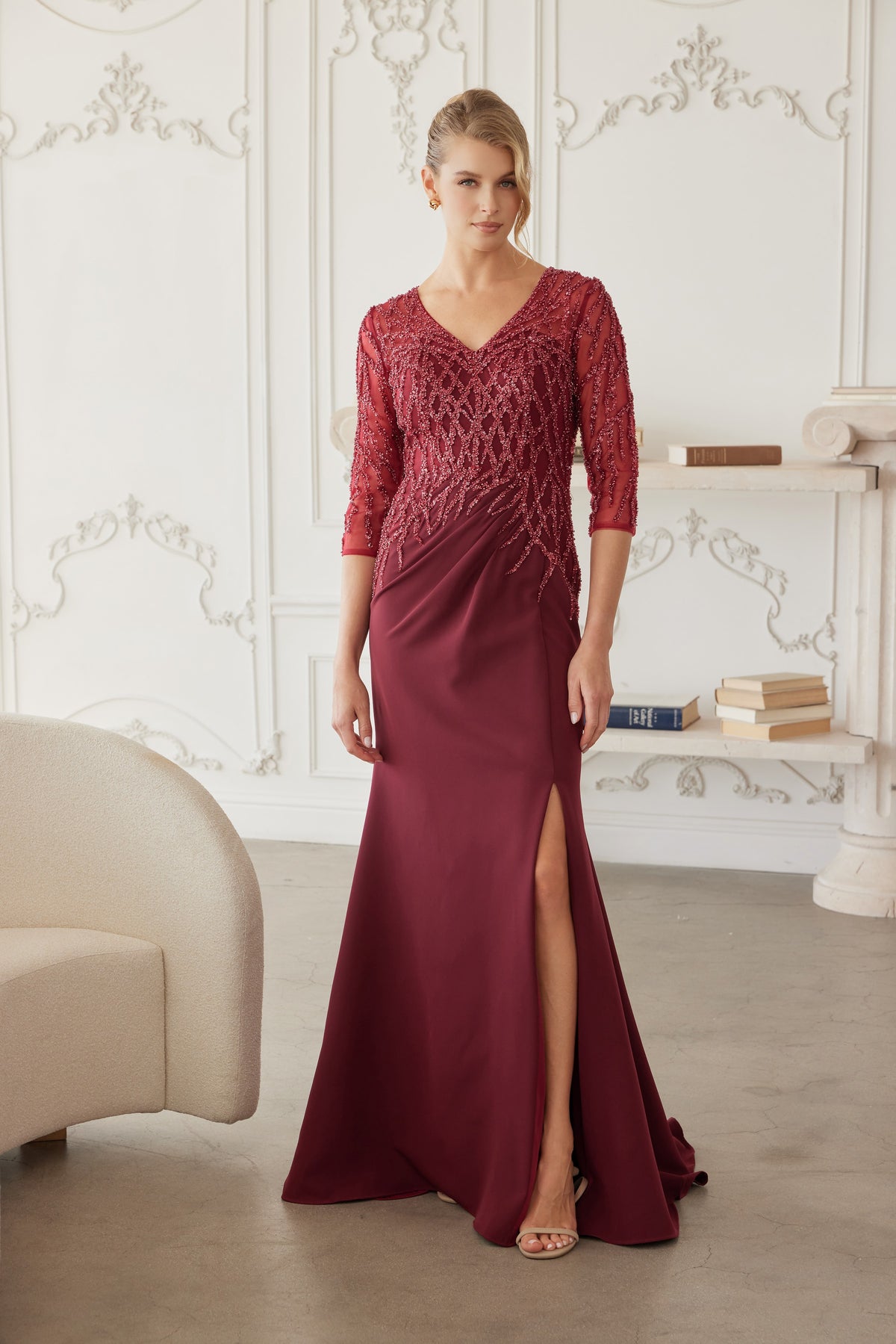 Sylviane evening dress in Burgundy