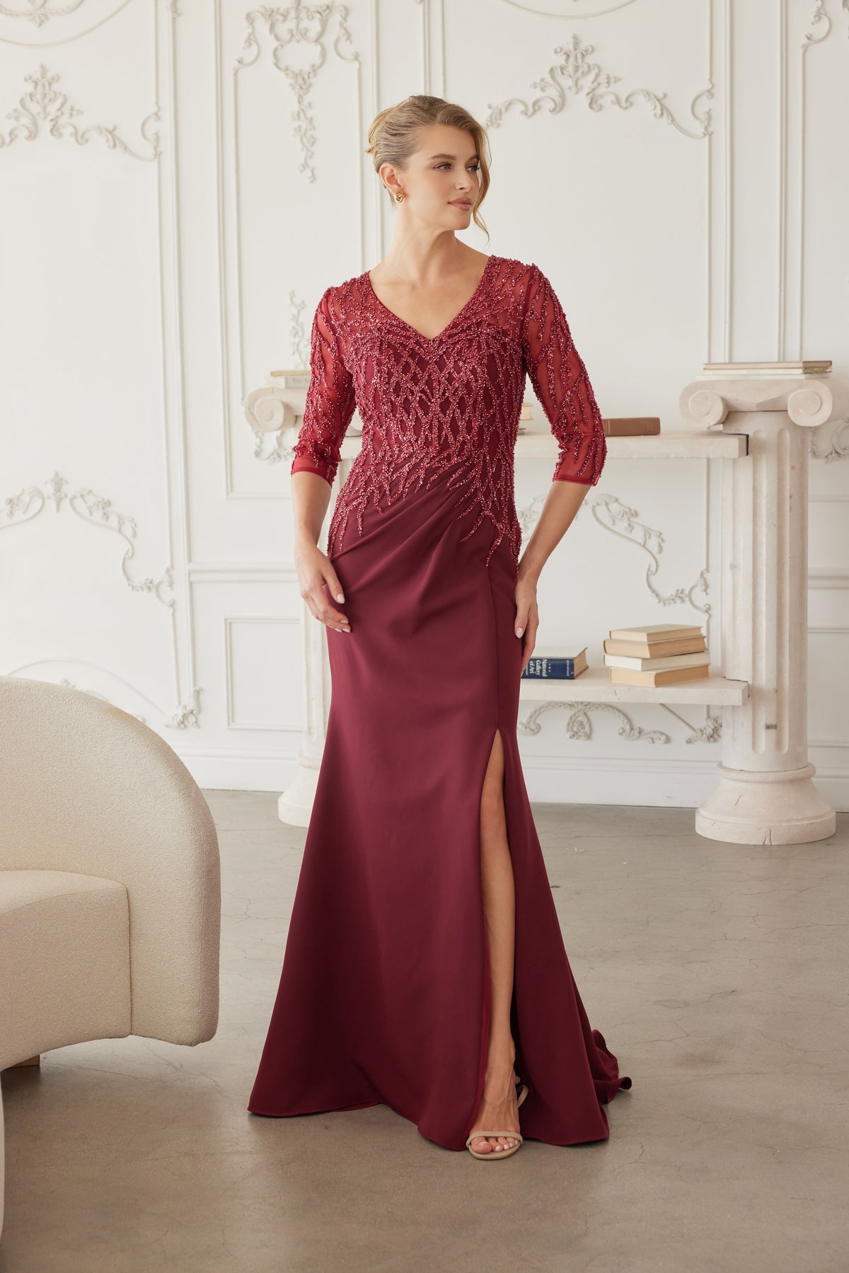 Sylviane evening dress in Burgundy