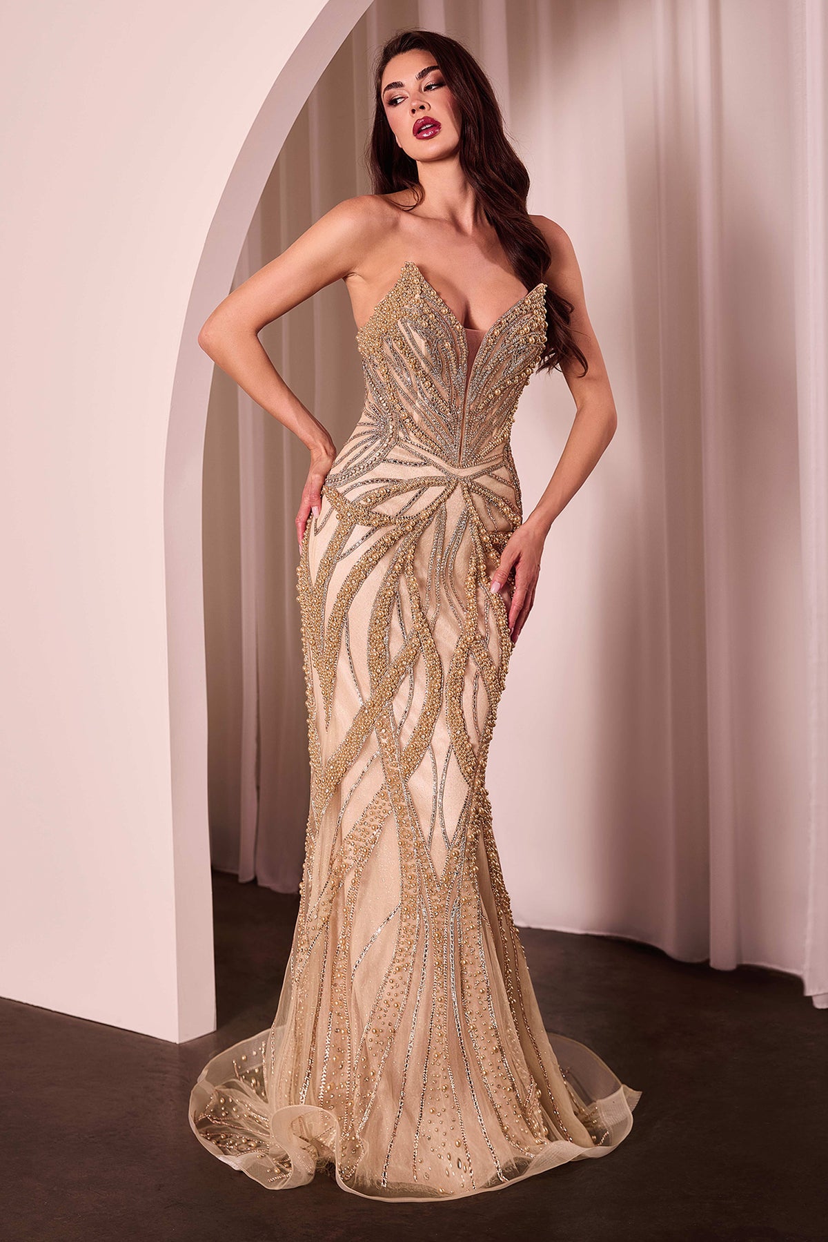 Tati — Gold dress