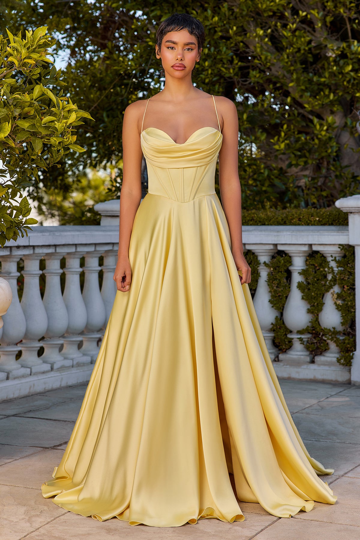 Galene — Light Yellow