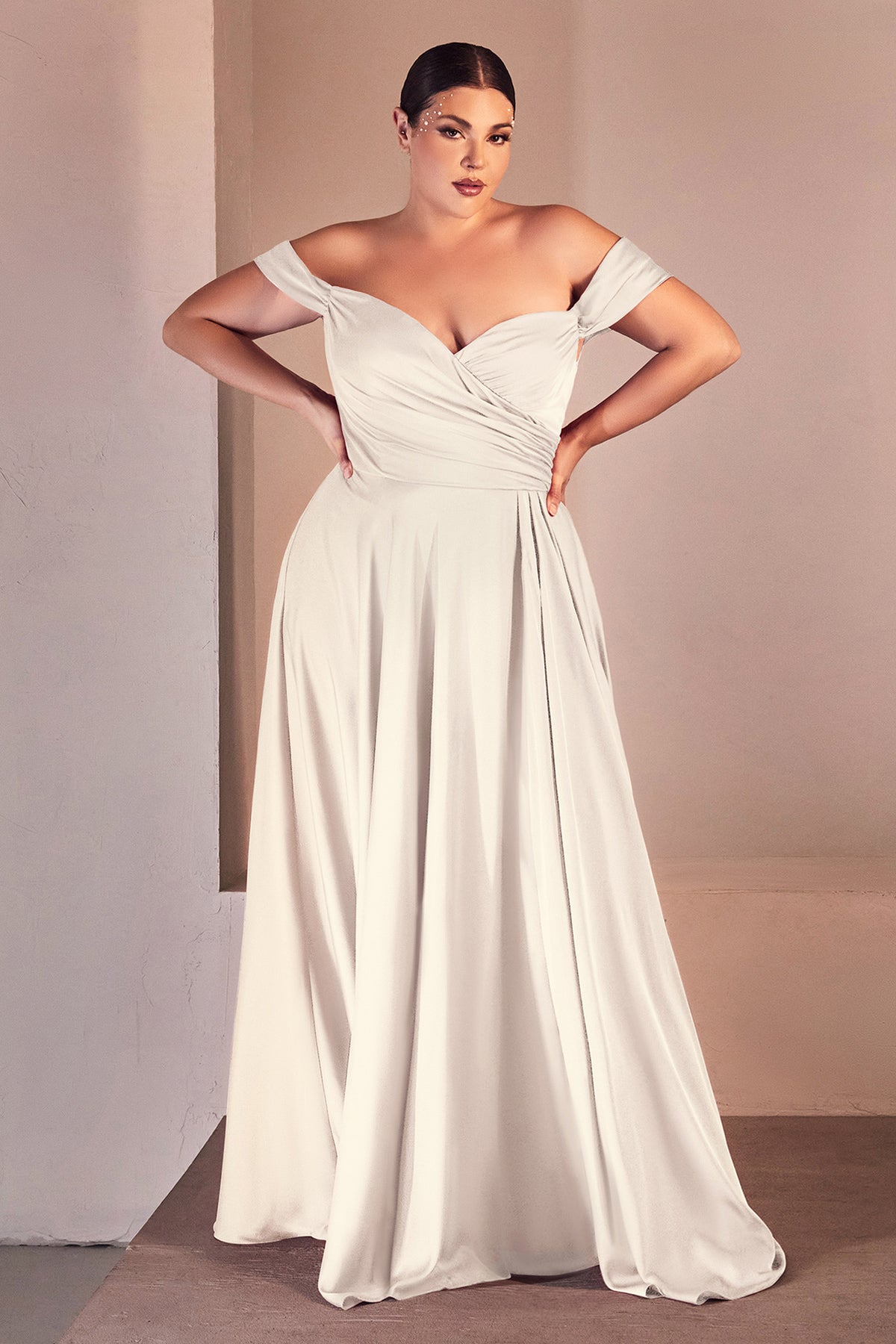 Natalie Bridal Curve — Off White