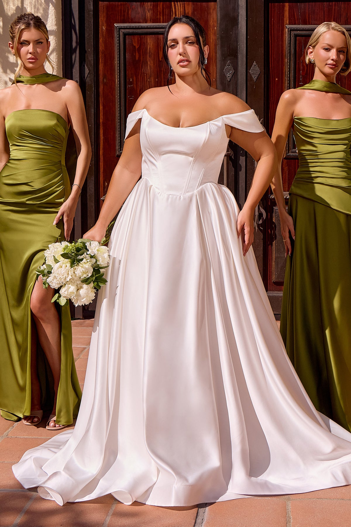 Valvina Bridal — group styling reference — view 5