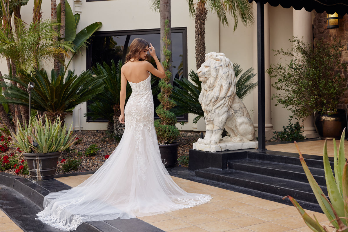 Vivienne wedding dress in White & Nude